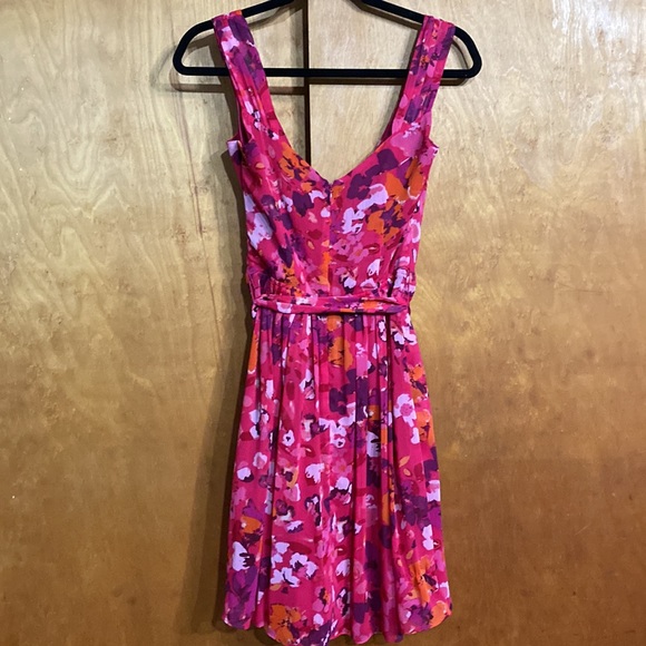Express Pink Floral Dress size 6 - Picture 2 of 4